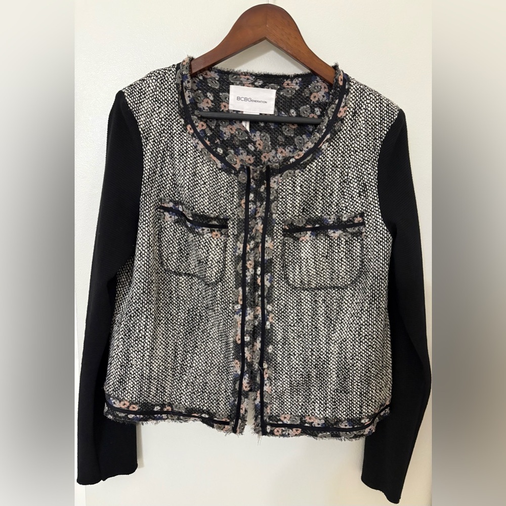 BCBGMaxAzria Black and White Tweed Floral Trim Jacket